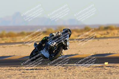 media/Nov-17-2024-CVMA (Sun) [[1fec520723]]/Race 18-Supersport Middleweight/